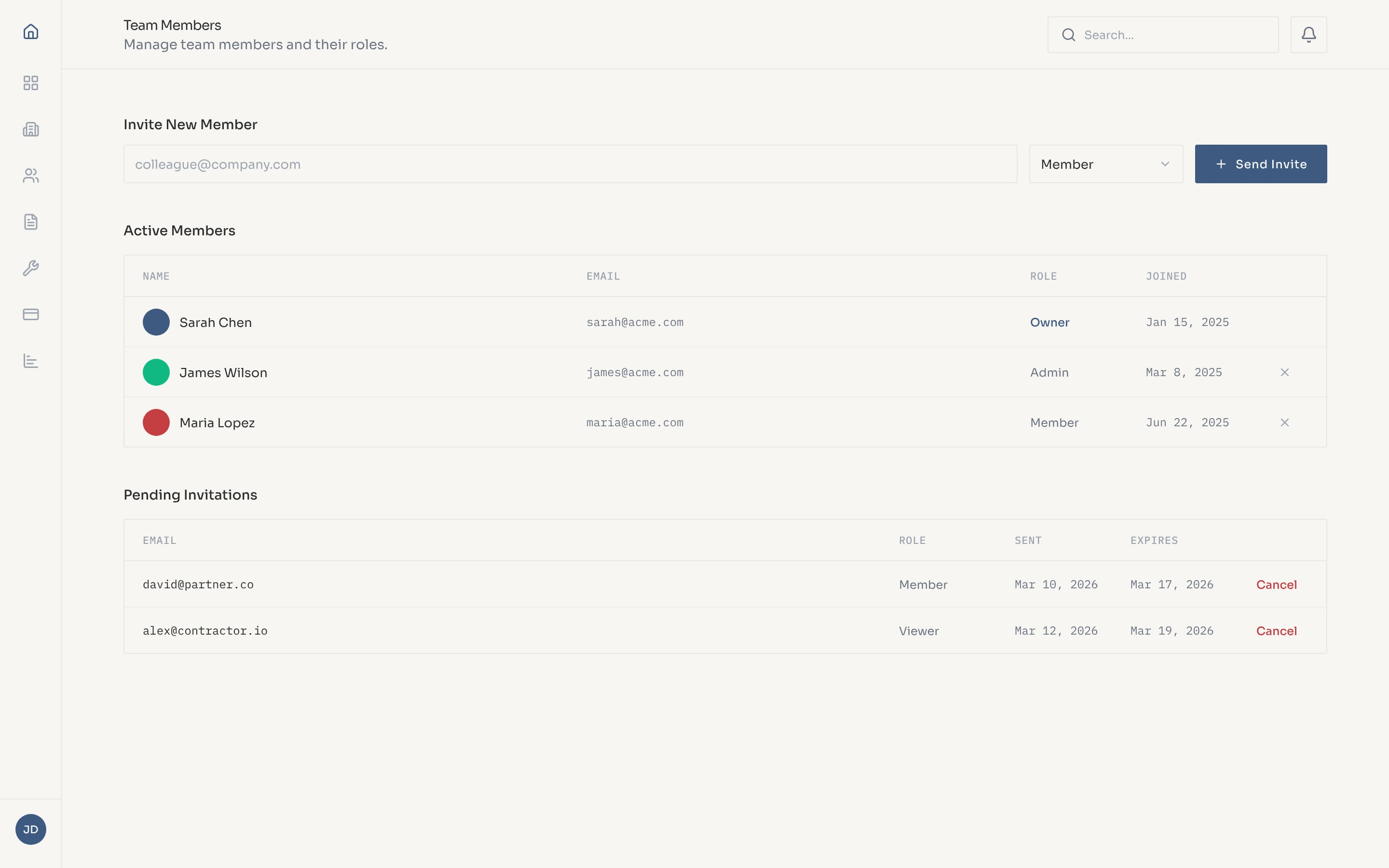 Member management table — roles and property assignments with organization switcher in LeasingTool